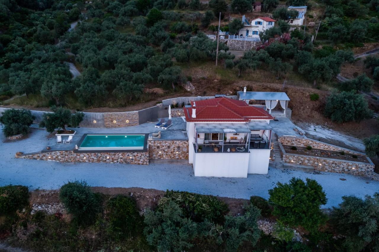 Ninemia Villa In Skopelos エクステリア 写真