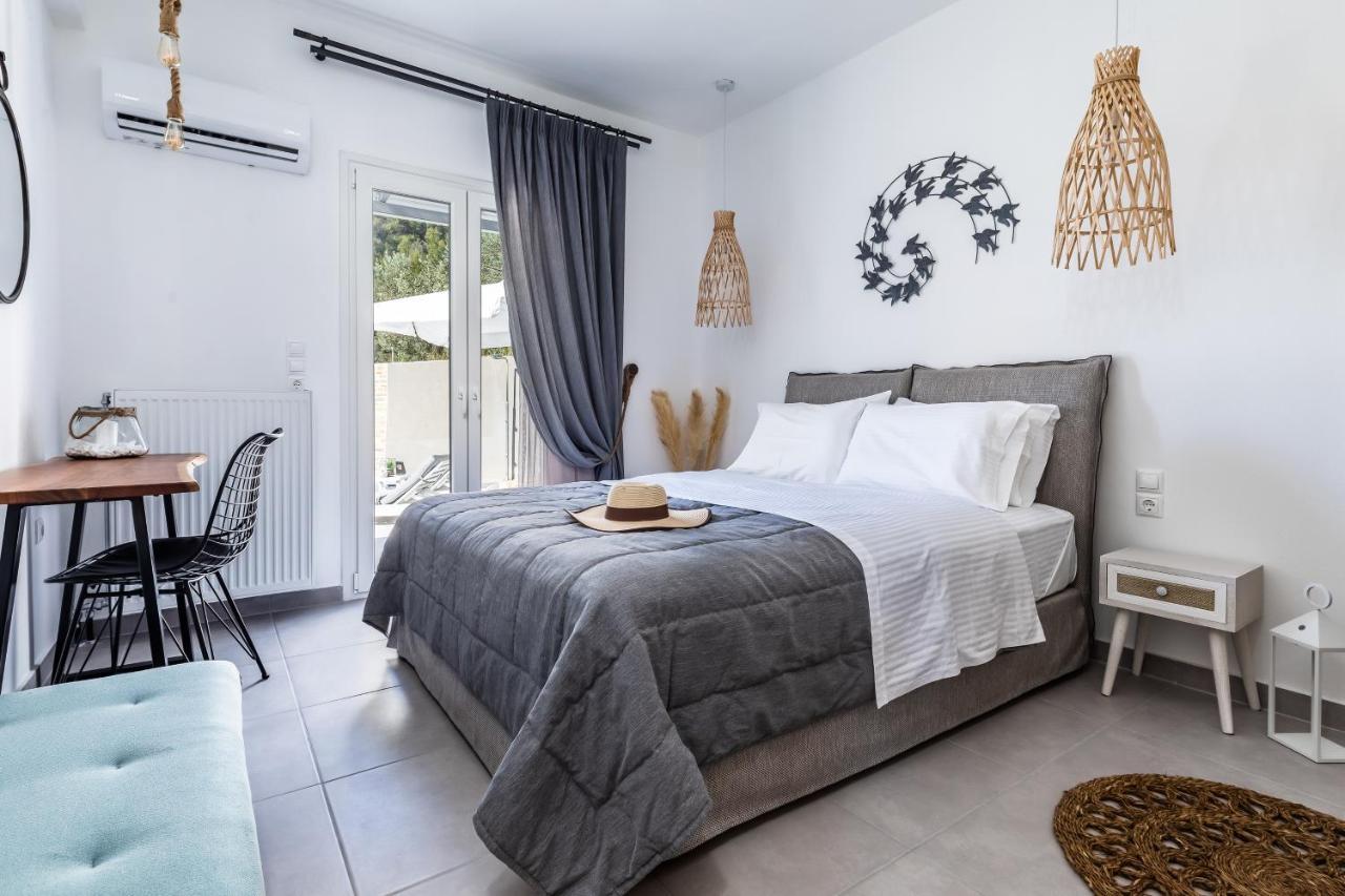 Ninemia Villa In Skopelos エクステリア 写真